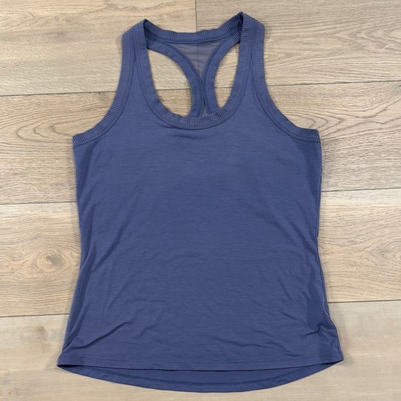Athleta Women’s Topanga Dusty Blue Racerback Tank Top with Mesh - Picture 2 of 9